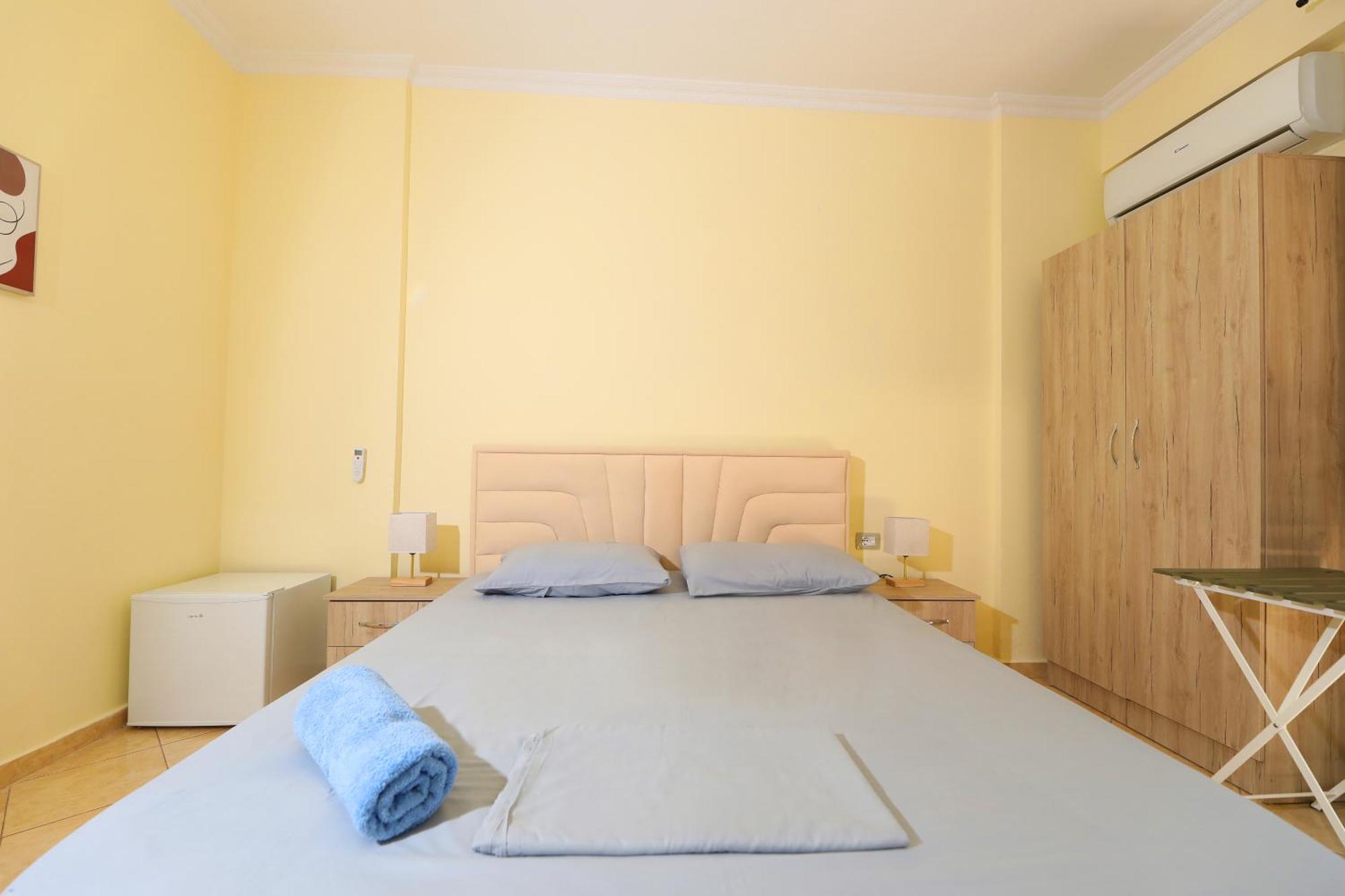 Sunny Side Apartments فلورا المظهر الخارجي الصورة